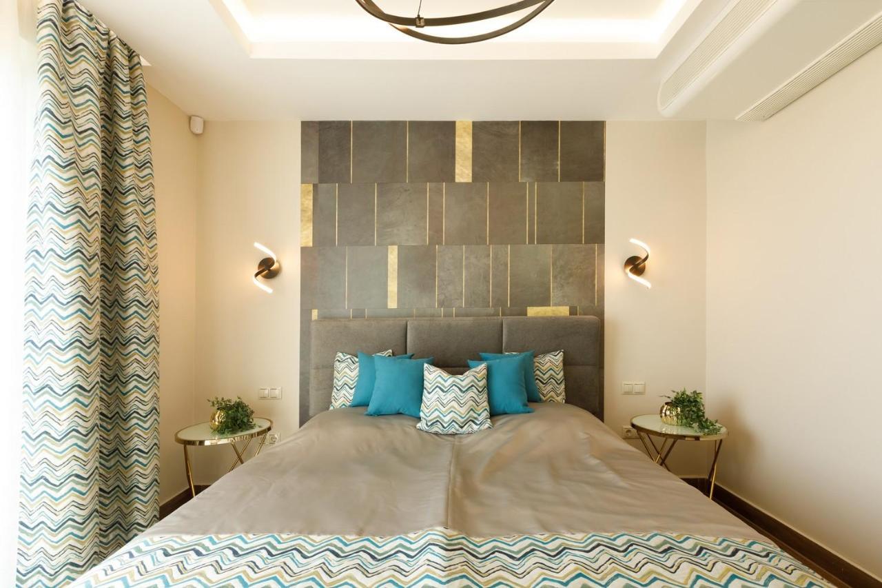 Royal Cafe Apartman كيستاي المظهر الخارجي الصورة