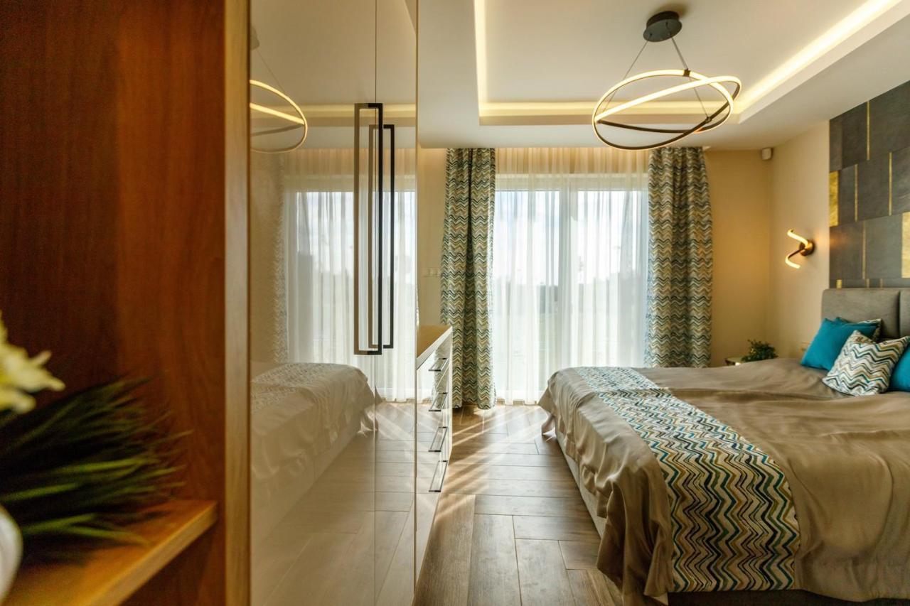 Royal Cafe Apartman كيستاي المظهر الخارجي الصورة